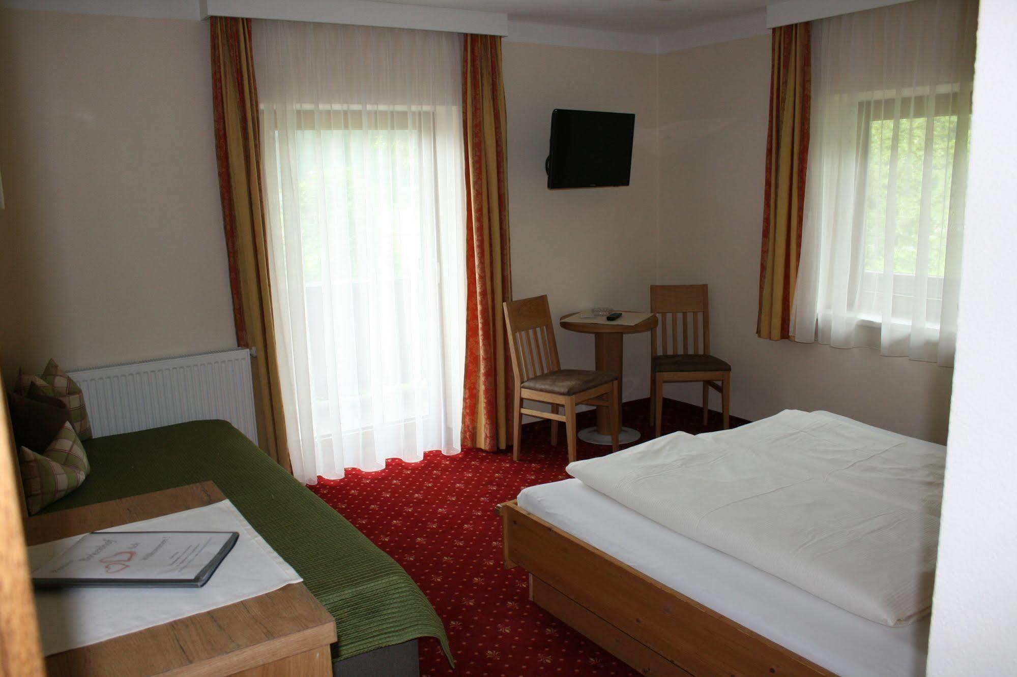 Pension Birkenhof Mayrhofen Ngoại thất bức ảnh