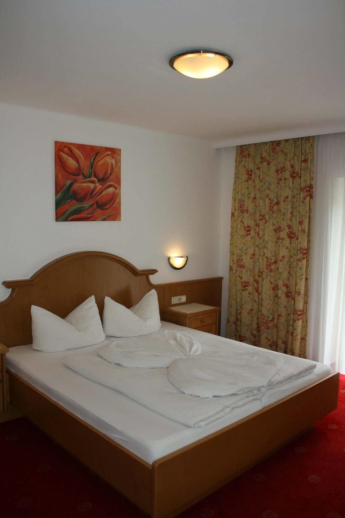 Pension Birkenhof Mayrhofen Ngoại thất bức ảnh