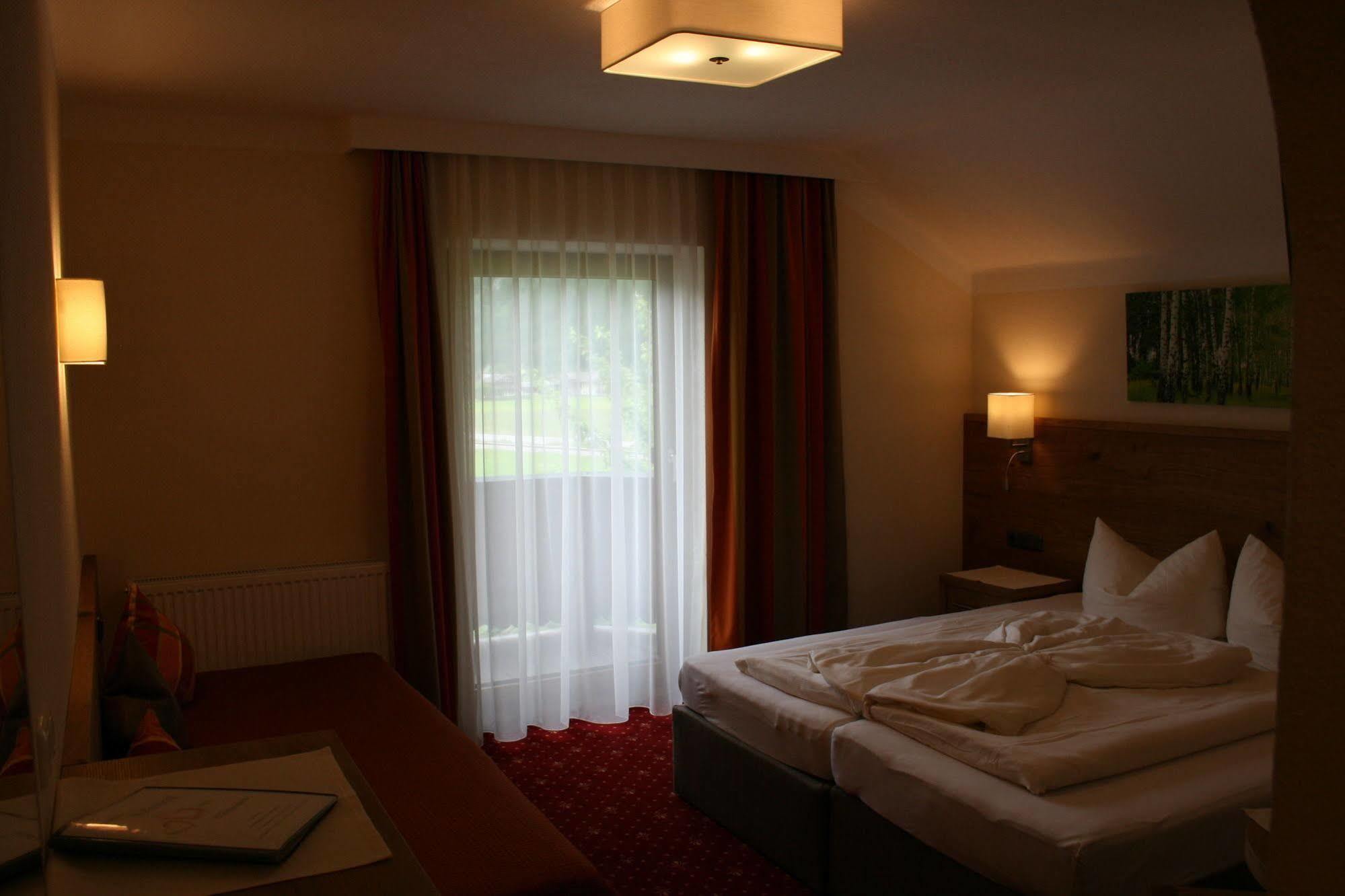 Pension Birkenhof Mayrhofen Ngoại thất bức ảnh
