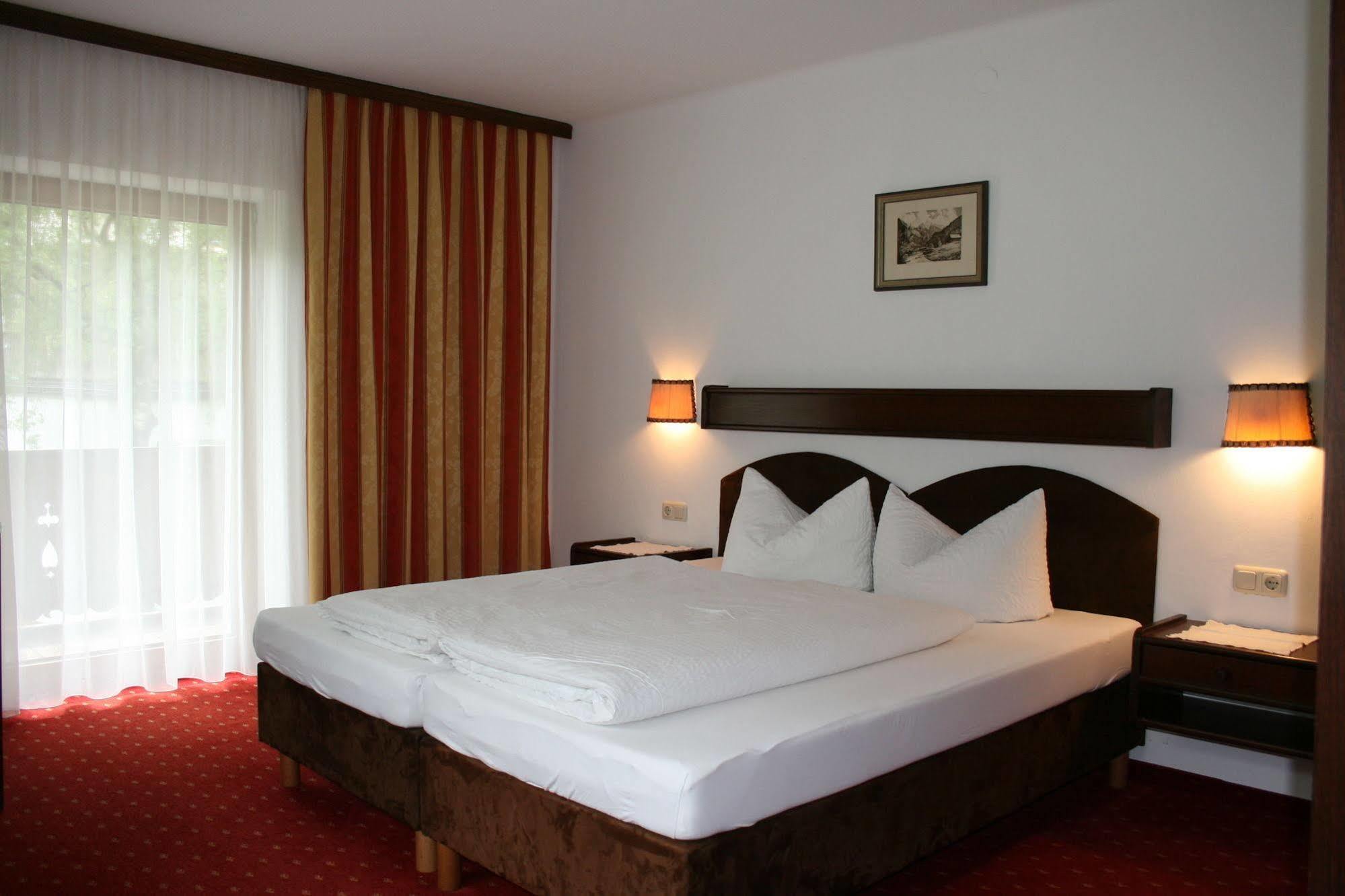 Pension Birkenhof Mayrhofen Ngoại thất bức ảnh
