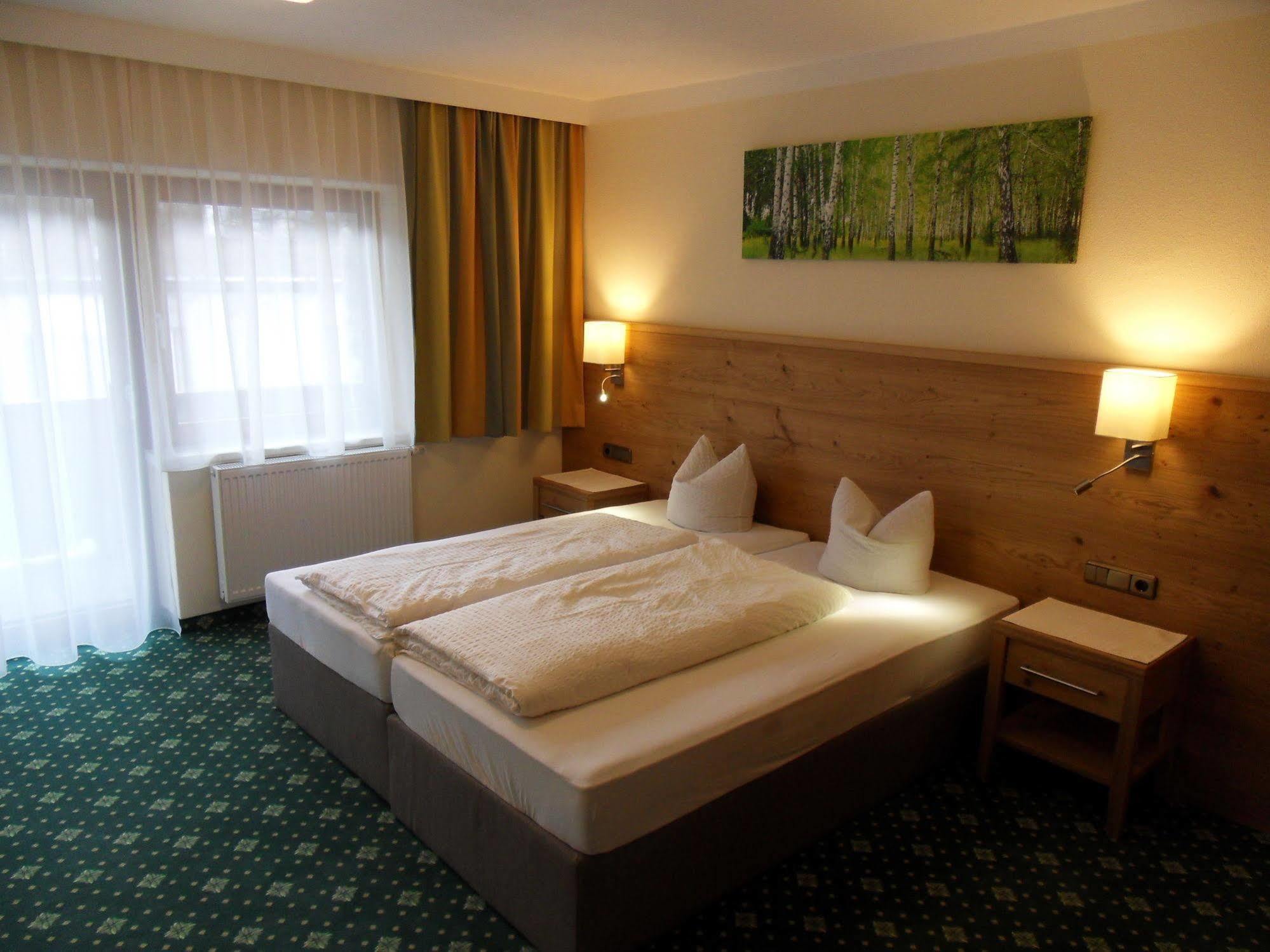 Pension Birkenhof Mayrhofen Ngoại thất bức ảnh